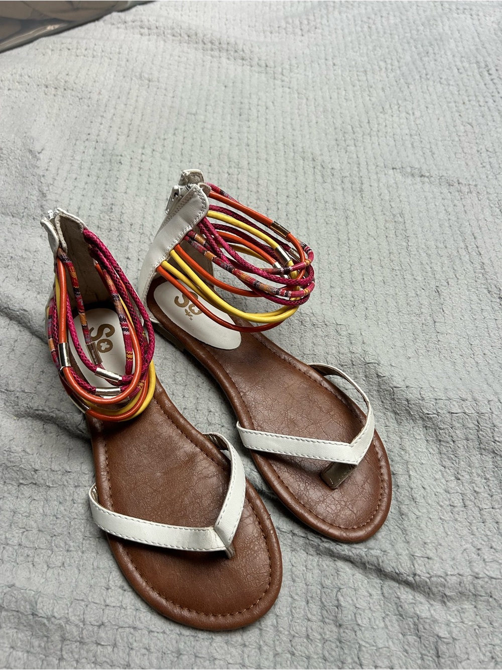 SO White Toe-Strap Sandals with Multicolor Ankle Cords